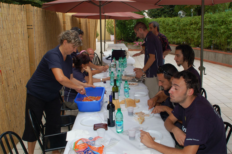 gal/2007/18 - Fondo Valdarbia - Pranzo e premiazioni/DSC_1805-01.jpg